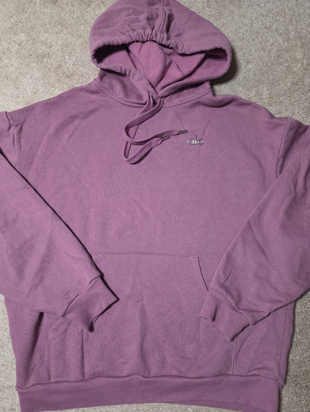 Alo Accolade Hoodie in Soft Mulberry Small